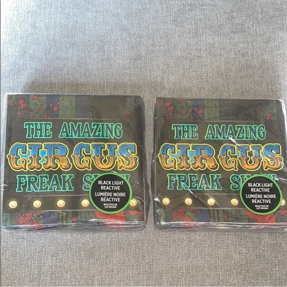 Black Light Reactive The Amazing Circus Freak Show Scary Clown Napkins -Set of 2